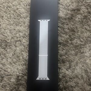 Nike Black Sport Loop for Apple Watch color summit white